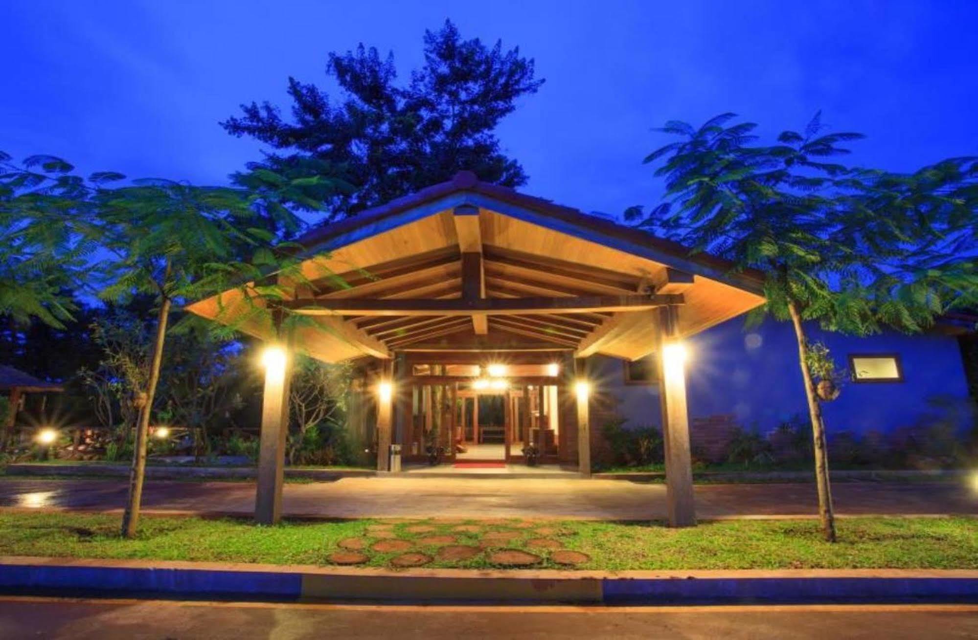 Mayura Hill Resort Sen Monourom Dış mekan fotoğraf